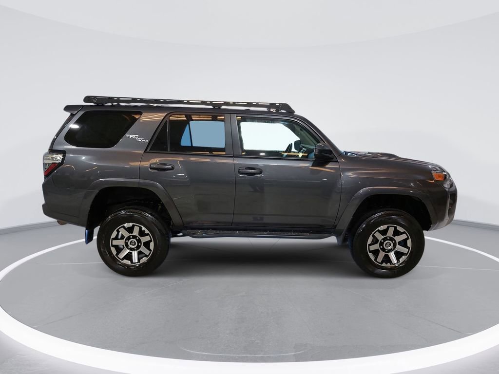 Used 2023 Toyota 4Runner TRD Off-Road AWD/4WD image 4