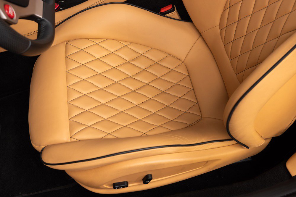 Used 2011 Ferrari California image 61