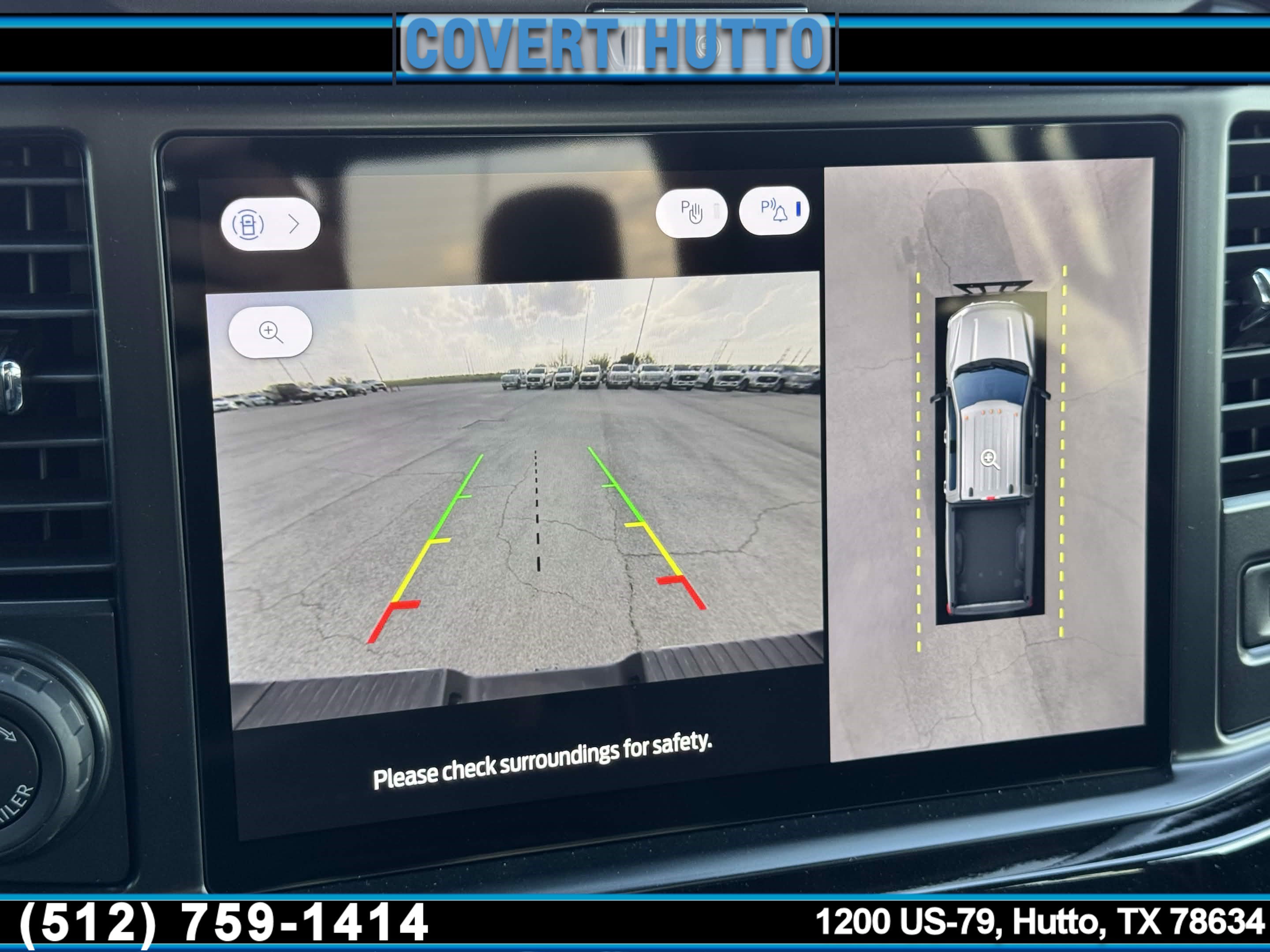 New 2026 Ford F250 Lariat w/ Black Appearance Package image 28