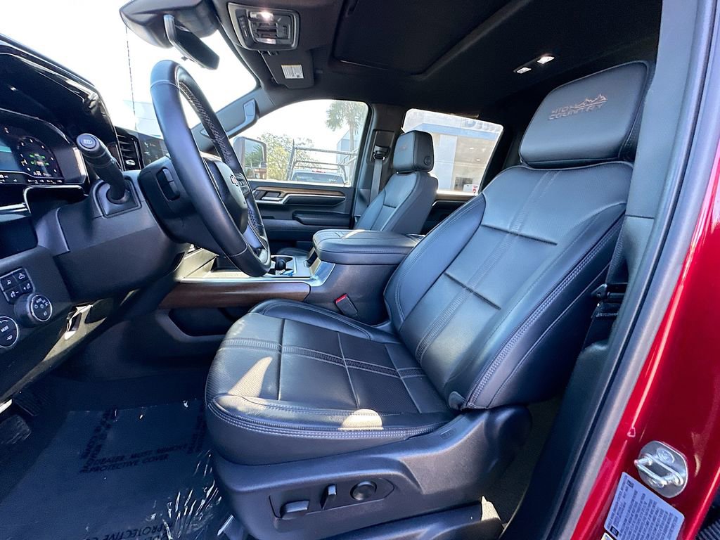 Certified 2024 Chevrolet Silverado 2500 High Country w/ Technology Package image 22