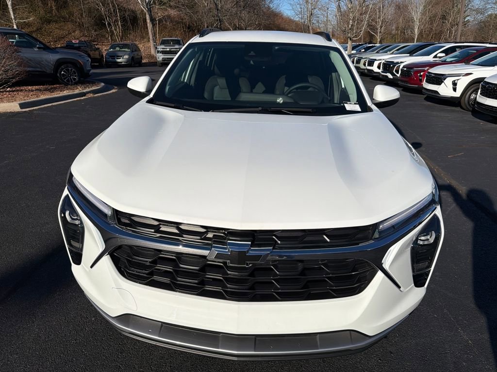 New 2025 Chevrolet Trax LT w/ LT Convenience Package image 9