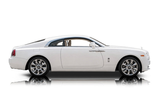 Used 2017 Rolls-Royce Wraith RWD image 2