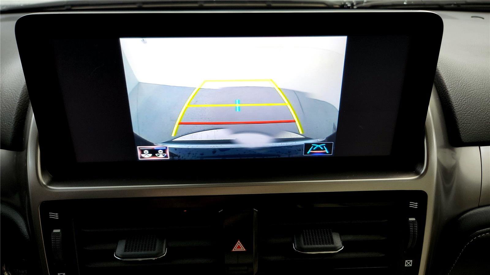 Used 2023 Lexus GX 460 Premium w/ Premium Package image 32