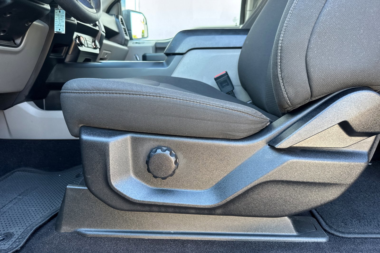Used 2019 Ford F150 XL w/ Equipment Group 101A Mid image 13