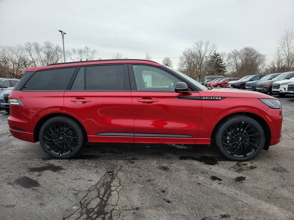 New 2026 Lincoln Aviator Reserve image 3