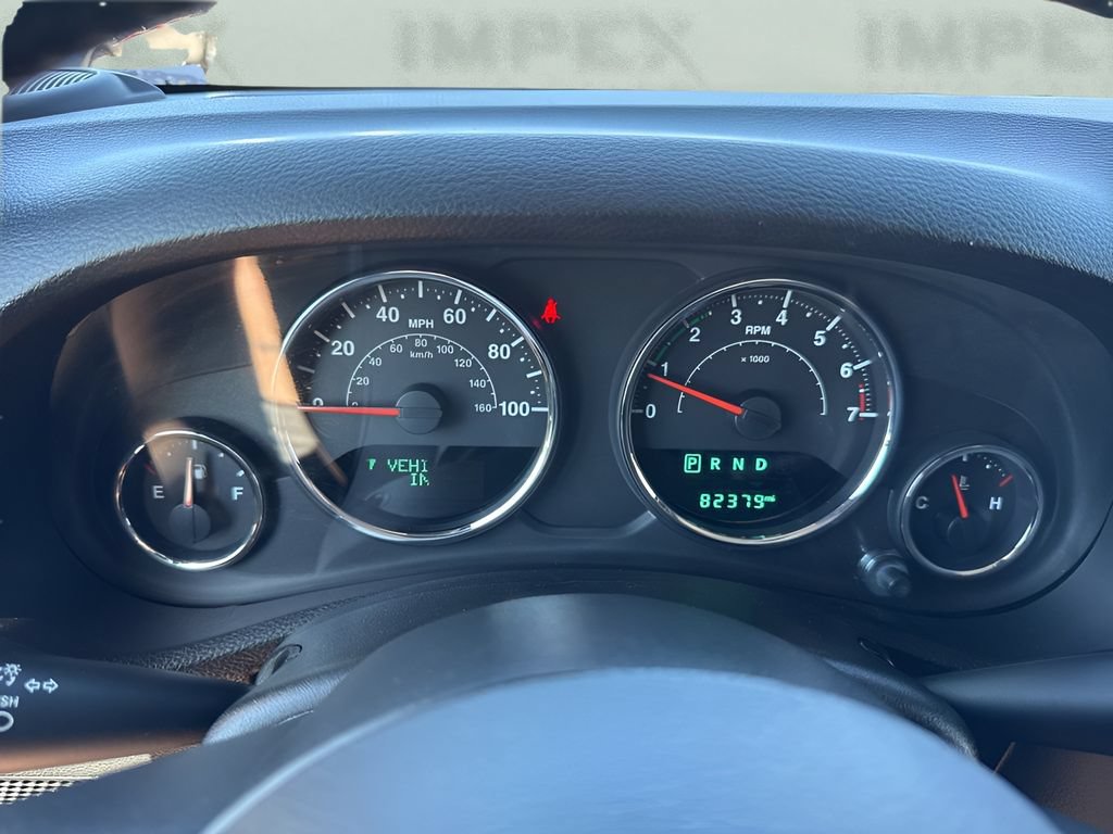 Used 2017 Jeep Wrangler Unlimited Sahara w/ Connectivity Group AWD/4WD image 23