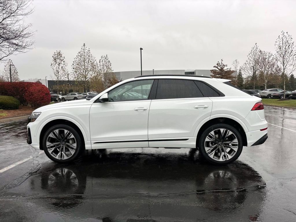 Certified 2025 Audi Q8 Premium Plus w/ Premium Plus Package image 4