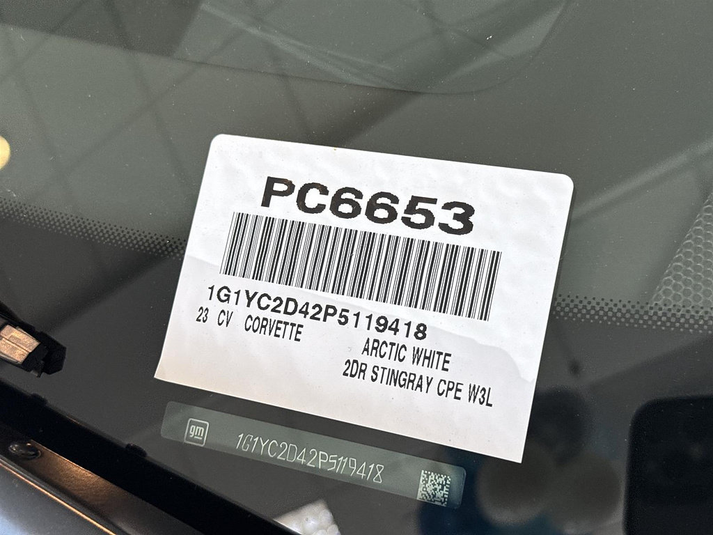Used 2023 Chevrolet Corvette Stingray Premium Cpe w/ Z51 Performance Package RWD image 29