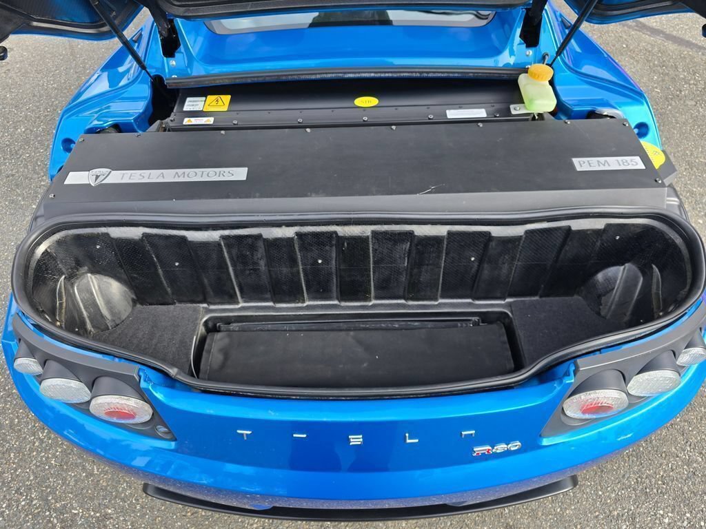 Used 2008 Tesla Roadster RWD image 15