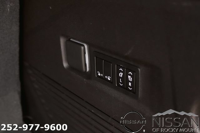 Used 2021 Chevrolet Tahoe High Country AWD/4WD image 19