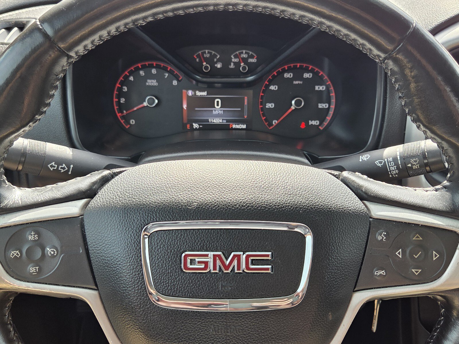 Used 2016 GMC Canyon SLE RWD image 18