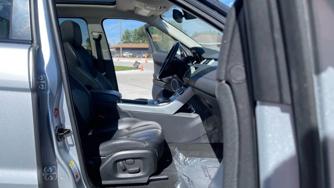 Used 2014 Land Rover Range Rover Evoque Pure Plus image 17