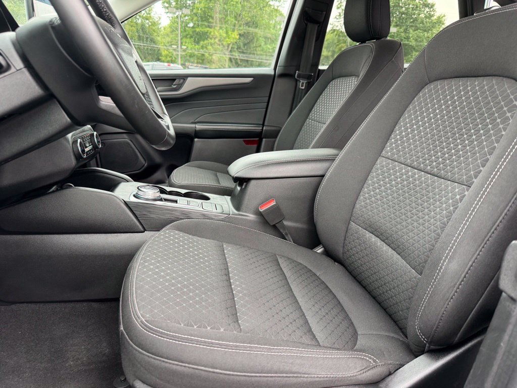 Certified 2023 Ford Escape Active AWD/4WD image 15