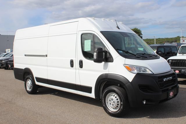 Used 2026 RAM ProMaster 3500 w/ Convenience Group FWD image 1
