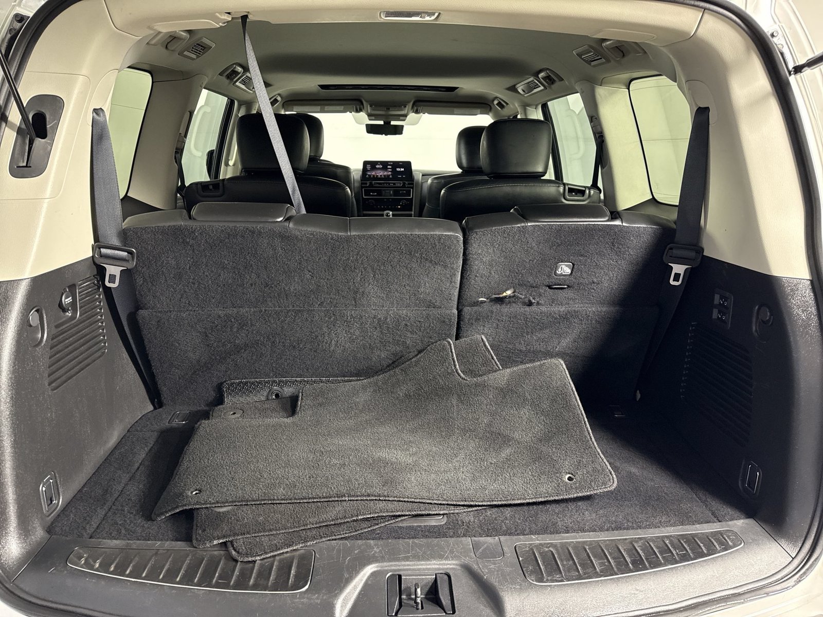 Used 2024 INFINITI QX80 Luxe AWD/4WD image 34