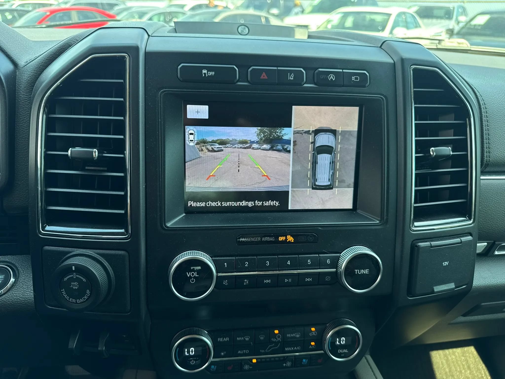 Used 2020 Ford Expedition Limited w/ Special Edition Package RWD image 24