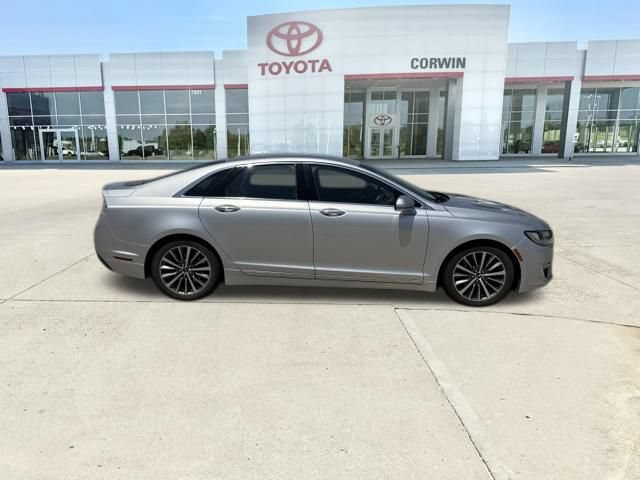 Used 2018 Lincoln MKZ Select w/ Select Plus Package AWD/4WD image 2