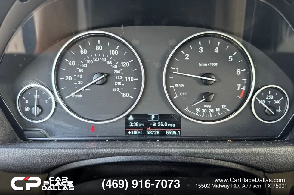 Used 2016 BMW 320i Sedan RWD image 11