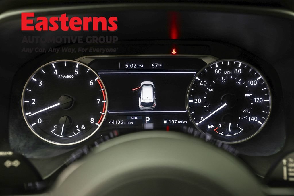 Used 2023 Nissan Rogue SV AWD/4WD image 19
