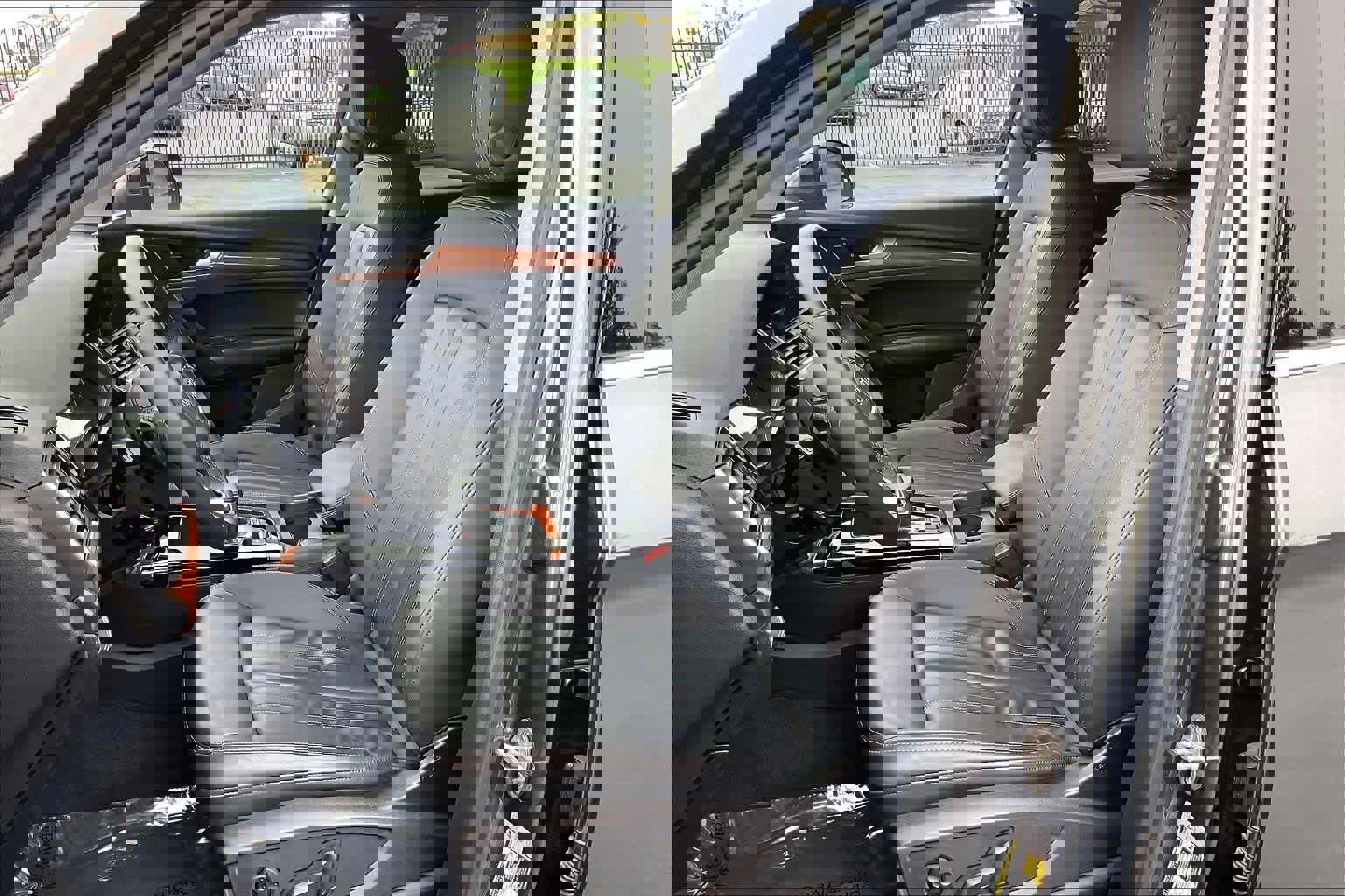 Used 2023 Audi Q5 2.0T Premium w/ Convenience Package image 28