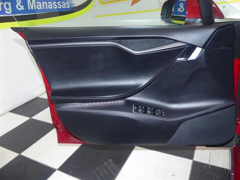 Used 2020 Tesla Model S Long Range Plus image 22