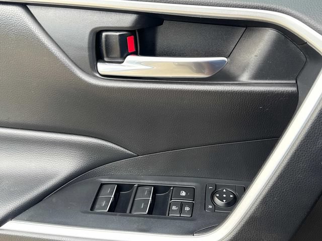 Used 2023 Toyota RAV4 XLE FWD image 24