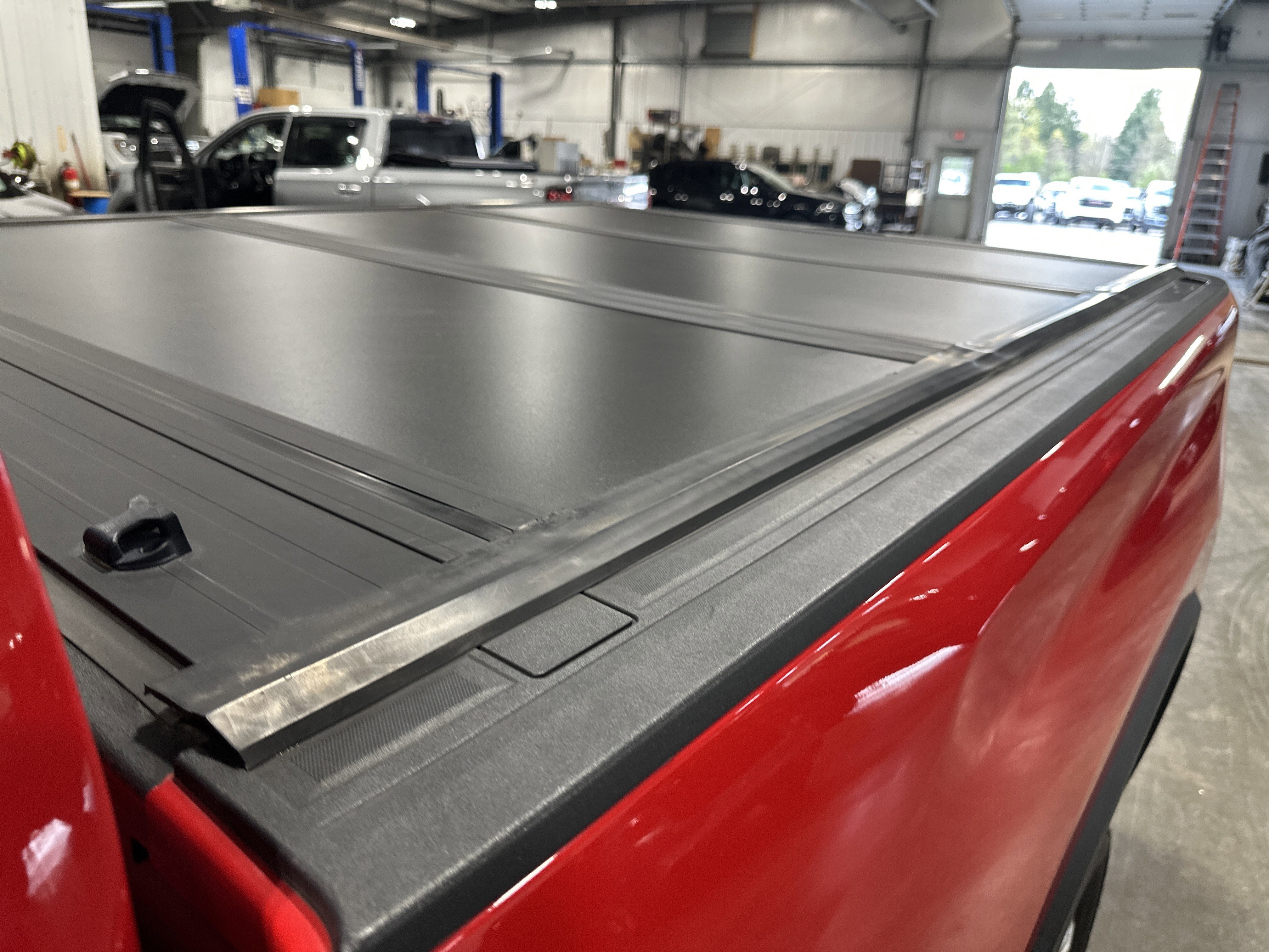 Used 2021 Chevrolet Silverado 2500 LTZ w/ LTZ Convenience Package AWD/4WD image 7