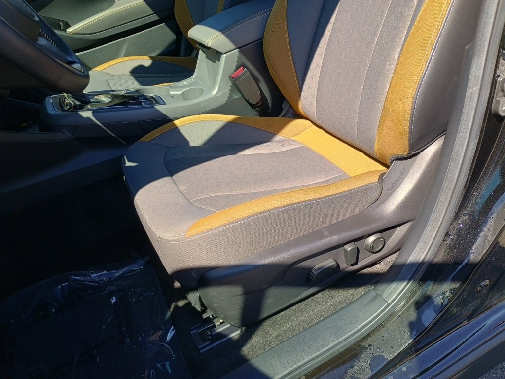 Certified 2025 Subaru Crosstrek 2.5i Sport w/ Popular Package #3A image 13