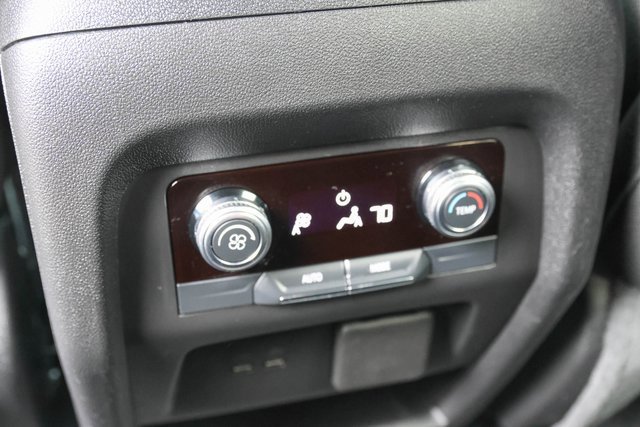 Used 2025 GMC Acadia Elevation image 21