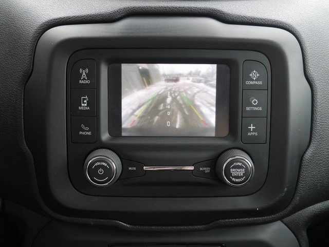 Used 2019 Jeep Renegade Sport image 4