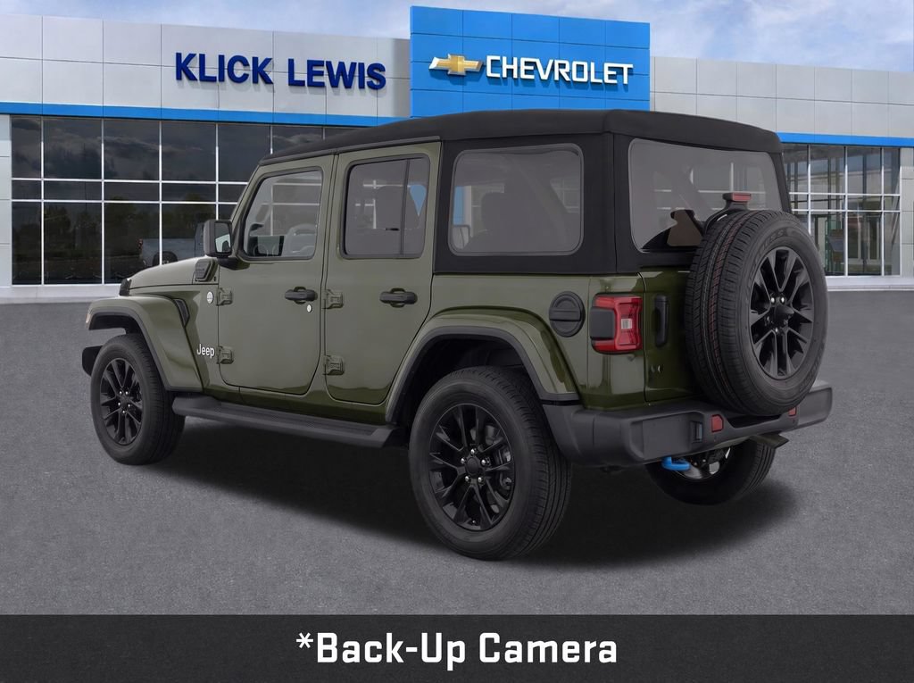 Used 2023 Jeep Wrangler Unlimited Sahara w/ Cold Weather Group AWD/4WD image 5