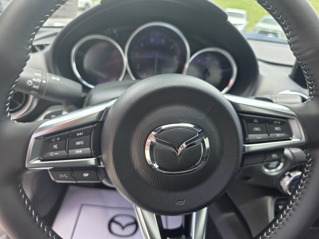 New 2026 MAZDA MX-5 Miata RF Grand Touring RWD image 14