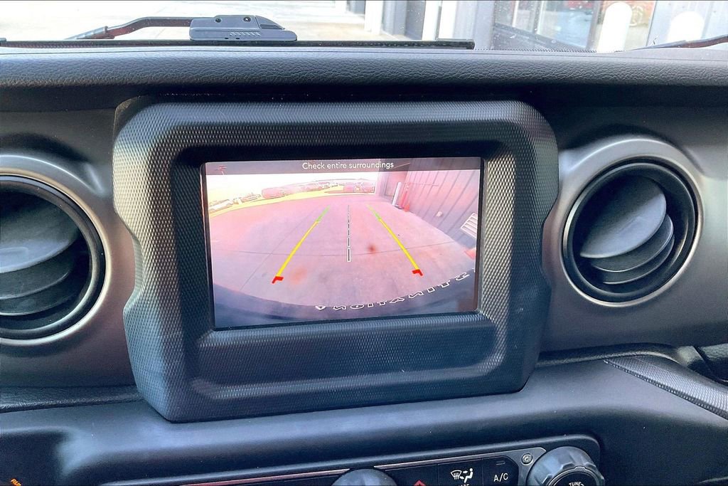 Used 2021 Jeep Wrangler Unlimited Sport image 21