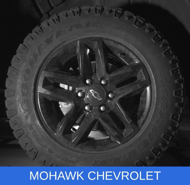 Used 2019 Chevrolet Silverado 1500 LT Trail Boss AWD/4WD image 27