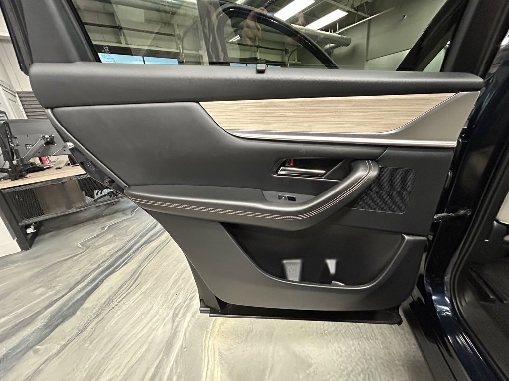 Used 2024 MAZDA CX-90 3.3 Turbo w/ Preferred Package image 46