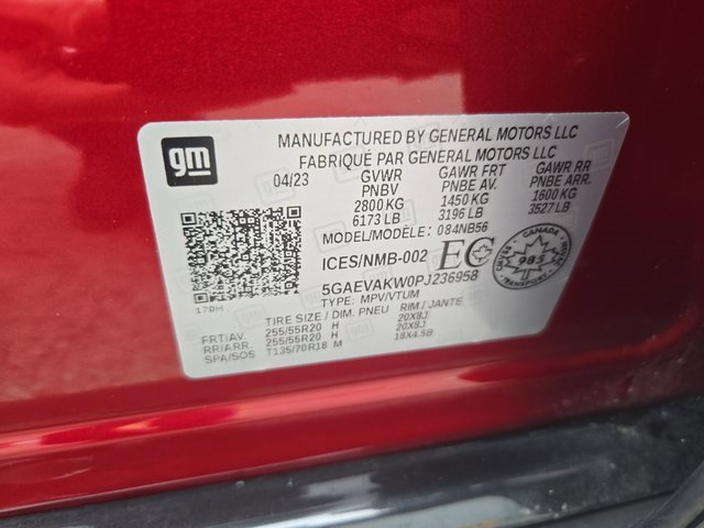 Used 2023 Buick Enclave Essence image 40