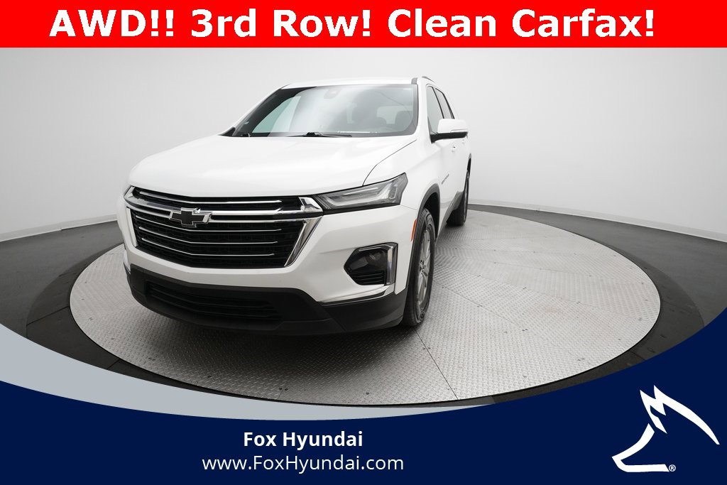 Used 2023 Chevrolet Traverse LT image 34