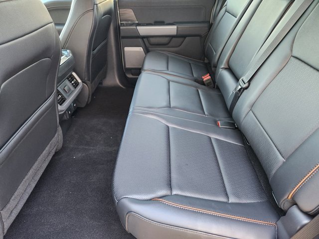 New 2025 Ford F150 Lariat w/ Equipment Group 501A Mid image 23