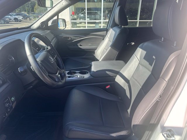 Used 2024 Honda Passport EX-L image 20
