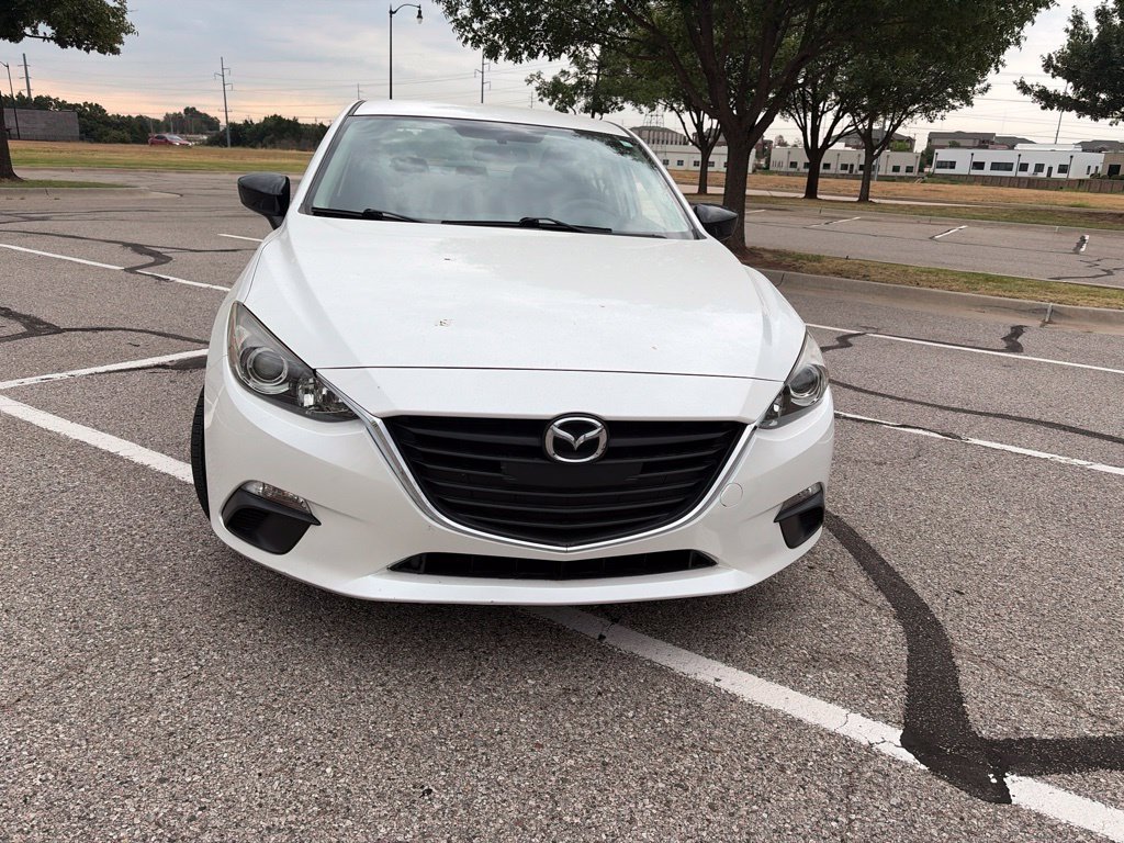 Used 2014 MAZDA MAZDA3 i SV FWD image 3