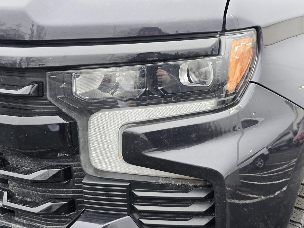 Used 2024 Chevrolet Silverado 1500 LT Trail Boss w/ Convenience Package II image 11