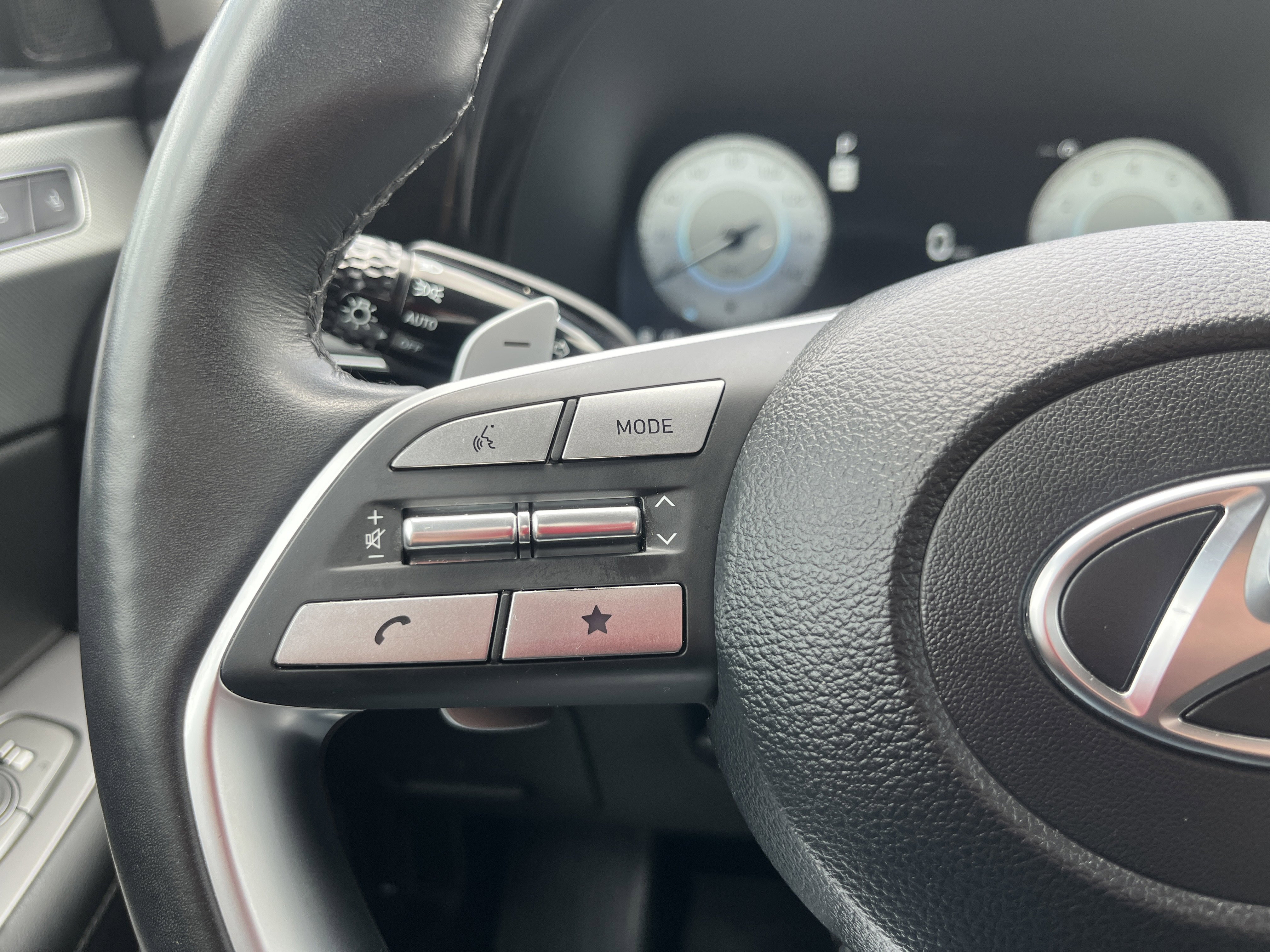 Used 2023 Hyundai Palisade SEL FWD image 19