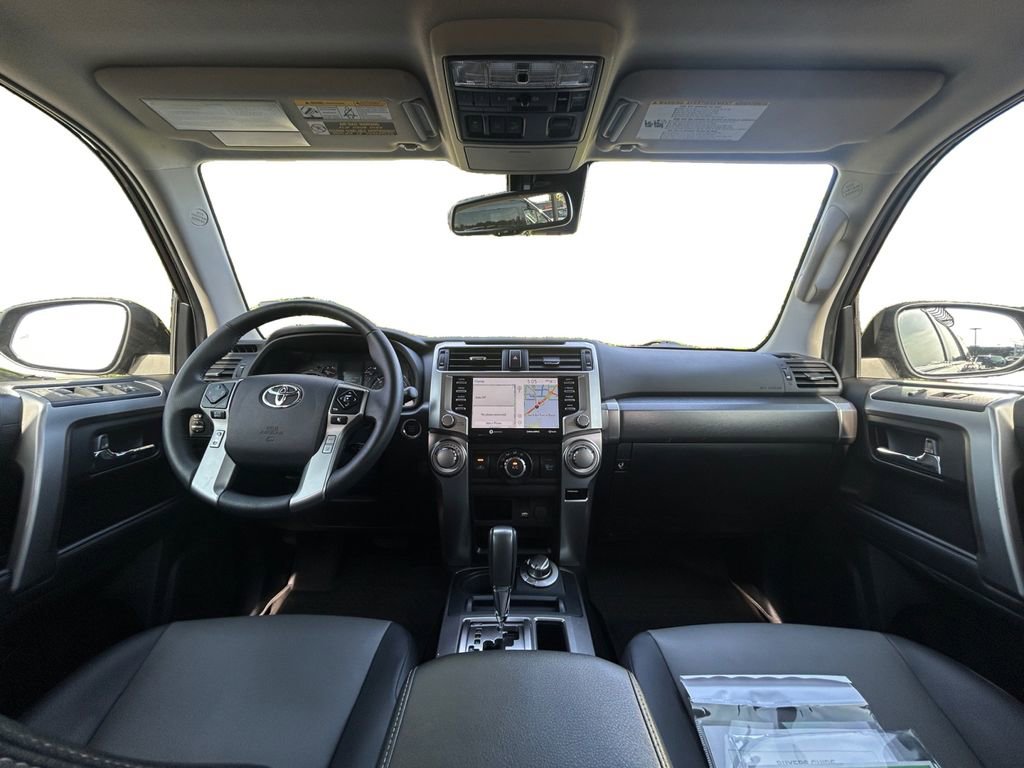 Used 2022 Toyota 4Runner SR5 Premium image 13
