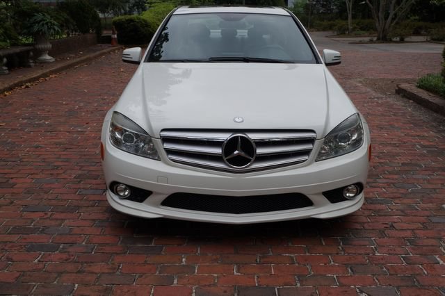 Used 2010 Mercedes-Benz C 300 Sedan image 2