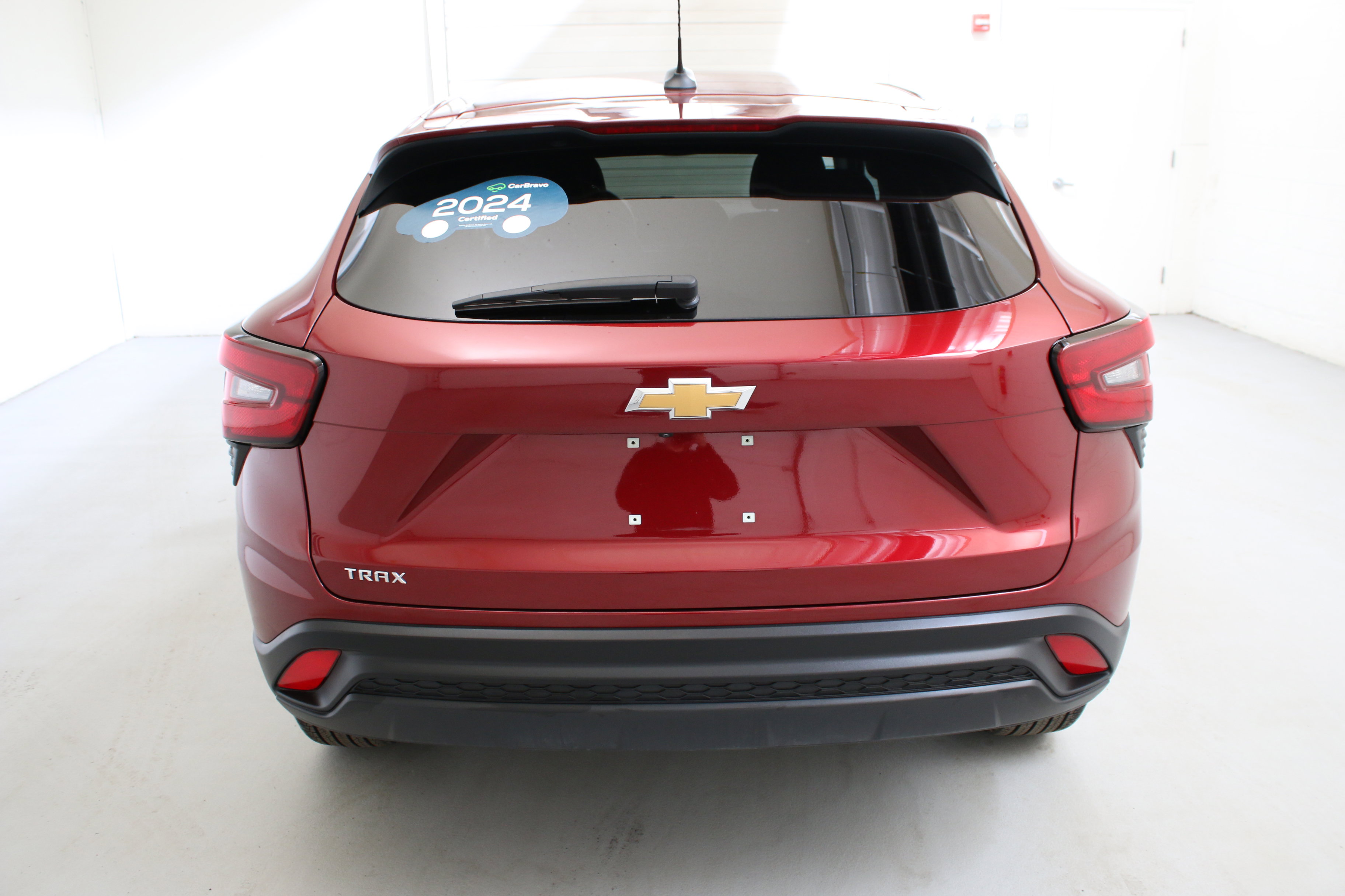 Certified 2024 Chevrolet Trax LS FWD image 8