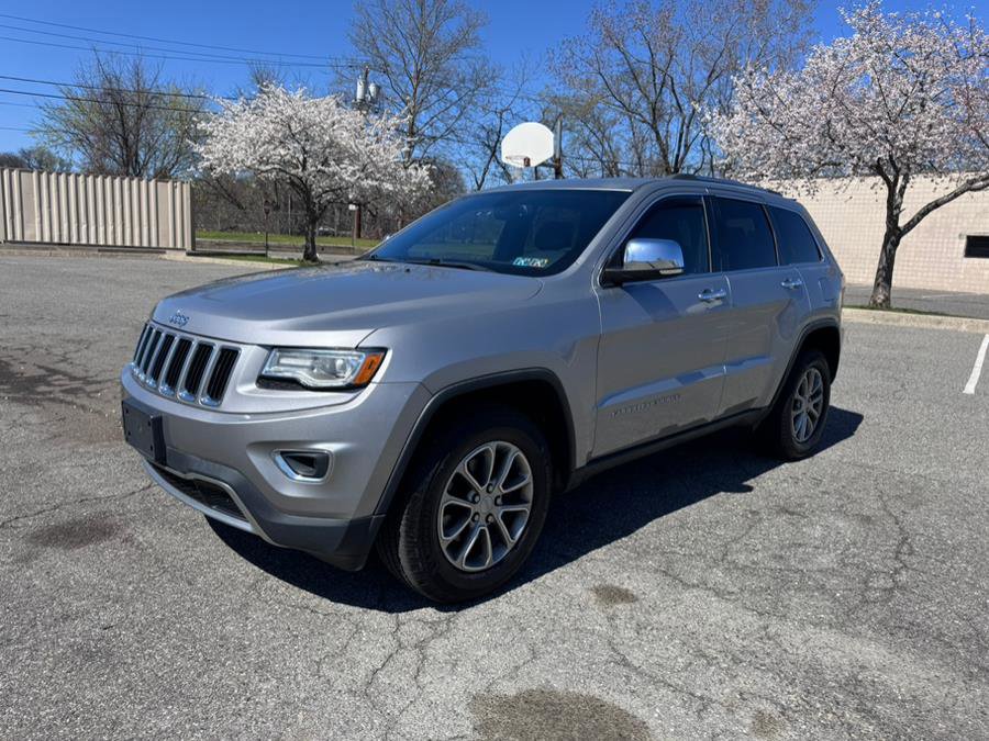 Used 2015 Jeep Grand Cherokee Limited w/ Luxury Group II image 3