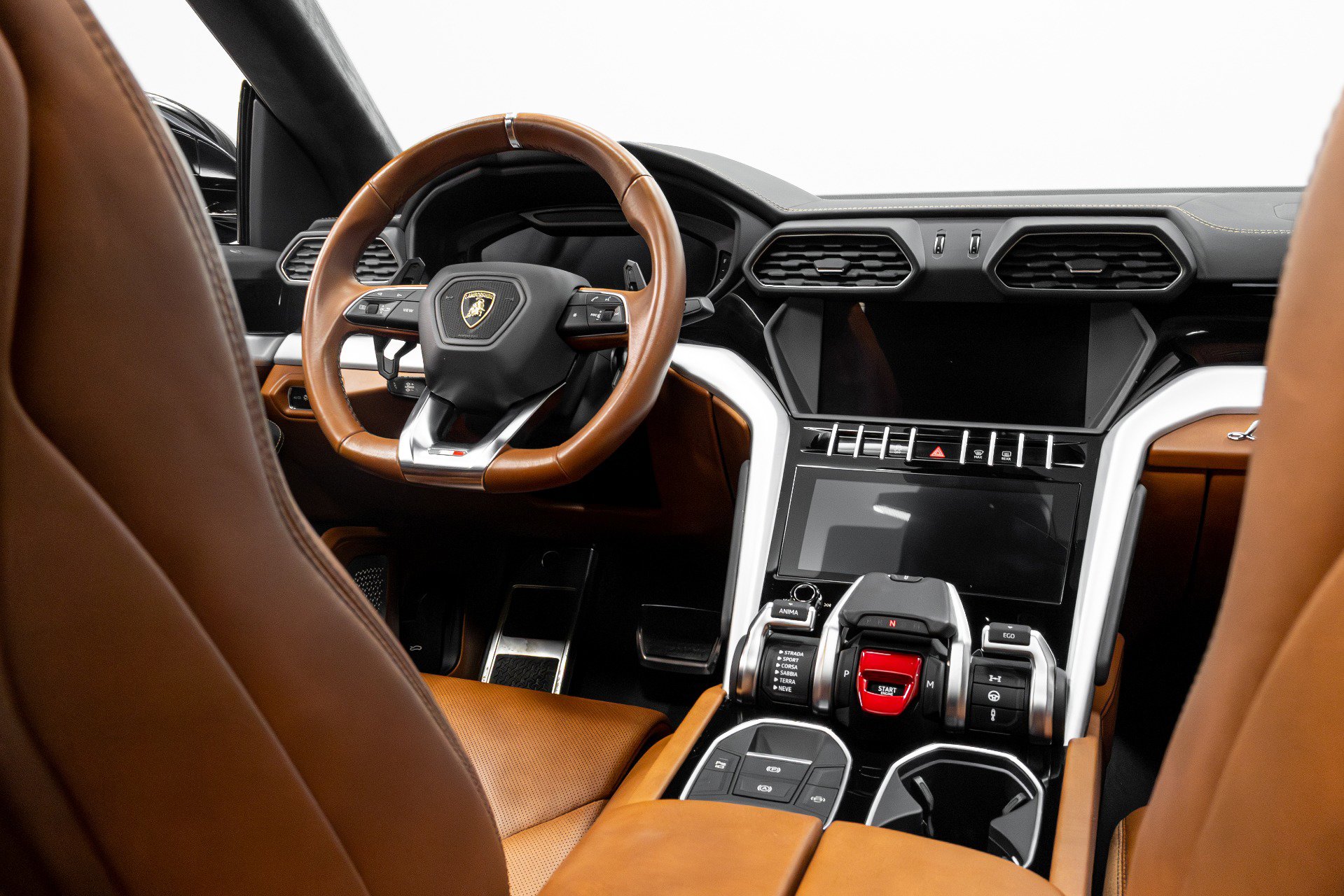 Used 2019 Lamborghini Urus image 31