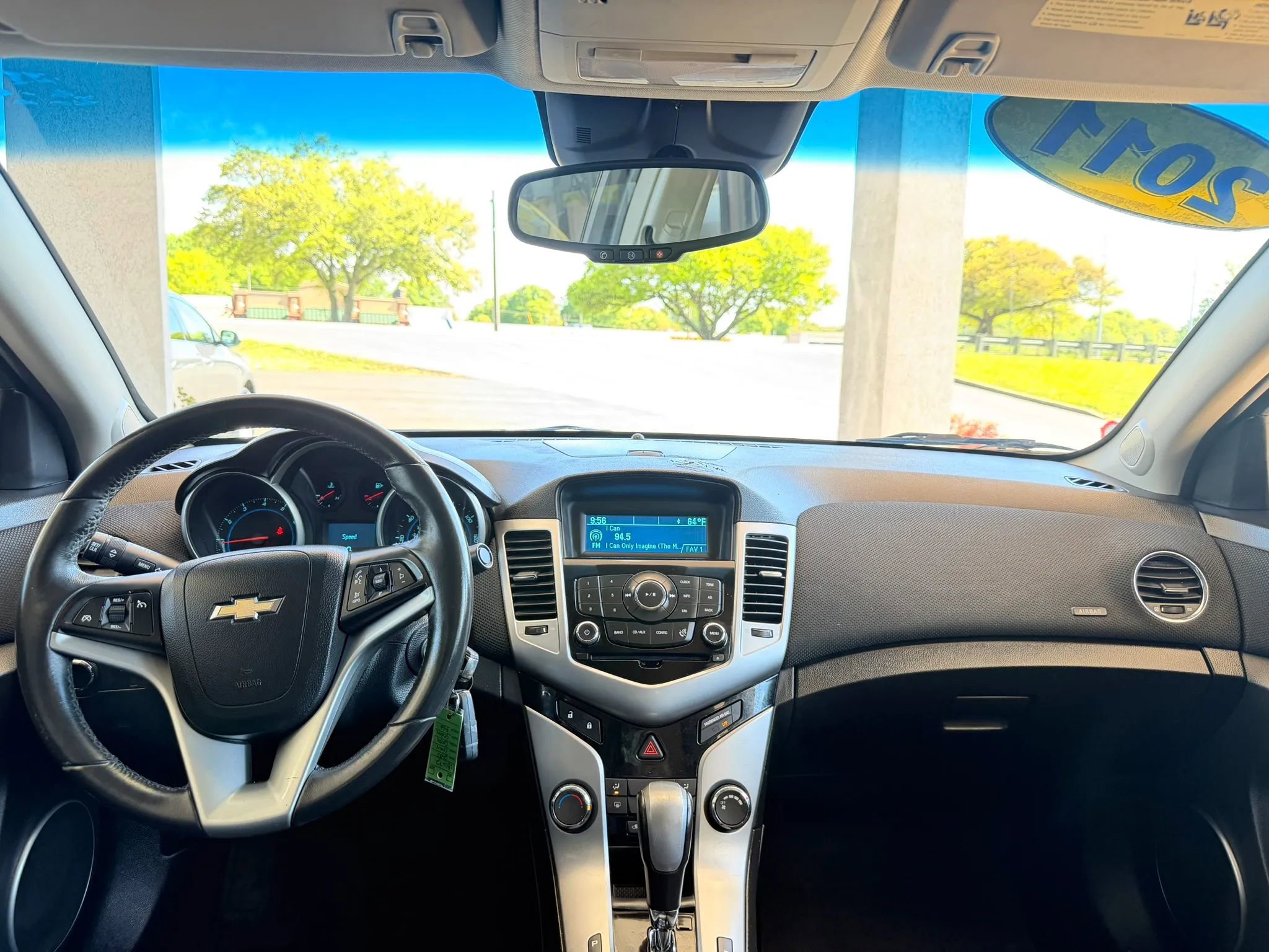 Used 2011 Chevrolet Cruze LT FWD image 9