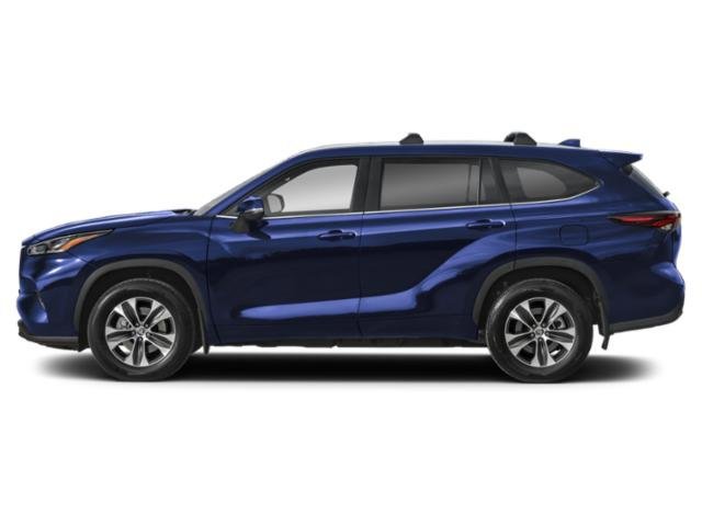 New 2026 Toyota Highlander XLE image 3