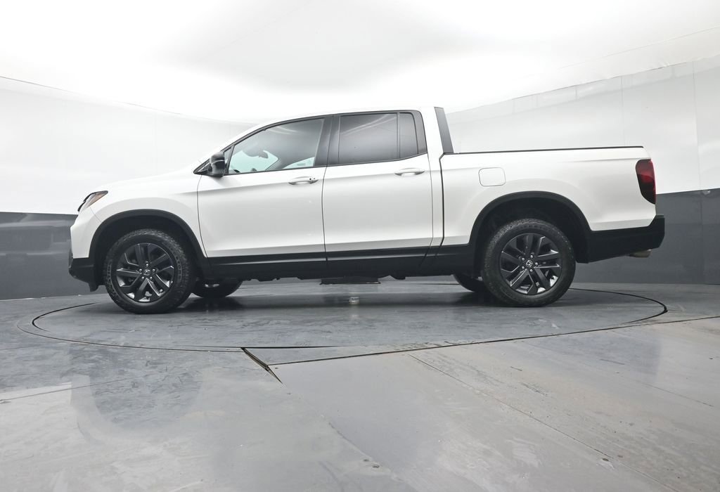 Certified 2023 Honda Ridgeline Sport image 33